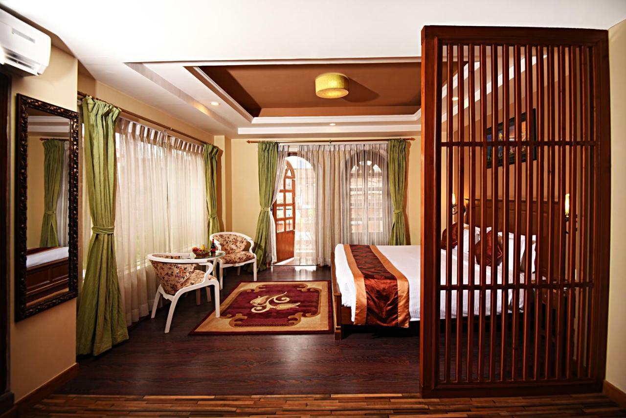 Dom Himalaya Hotel Catmandu Exterior foto