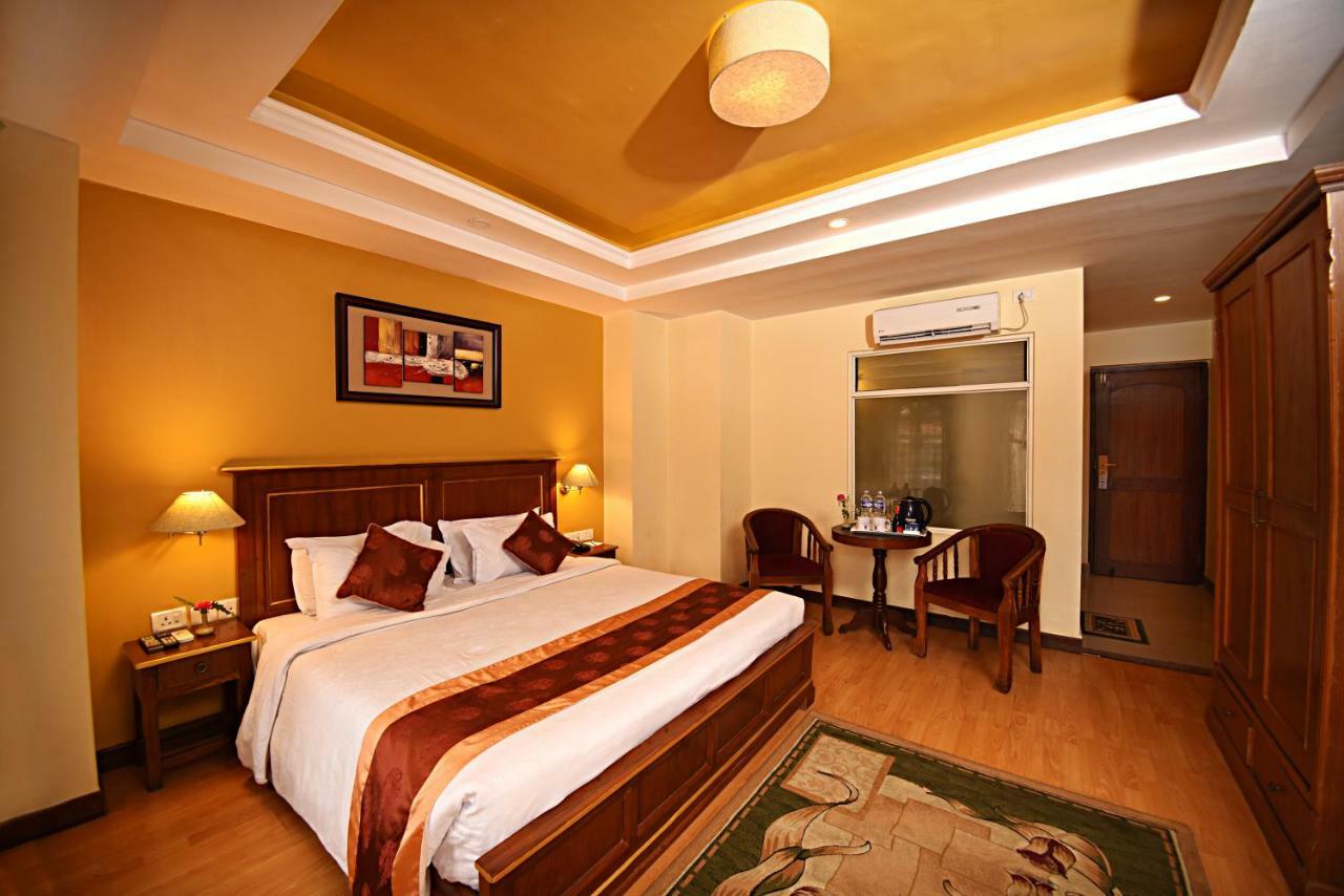 Dom Himalaya Hotel Catmandu Exterior foto